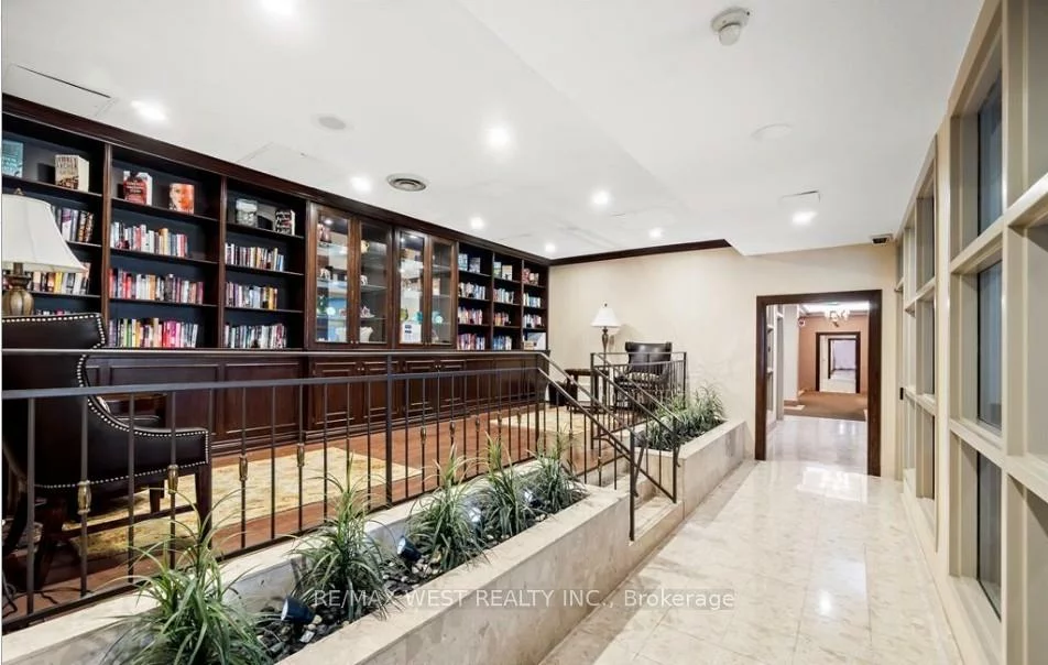 33, Weldrick, Observatory, Richmond Hill