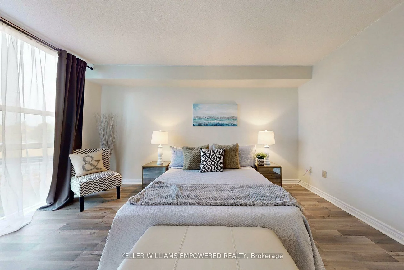 20, Harding, North Richvale, Richmond Hill