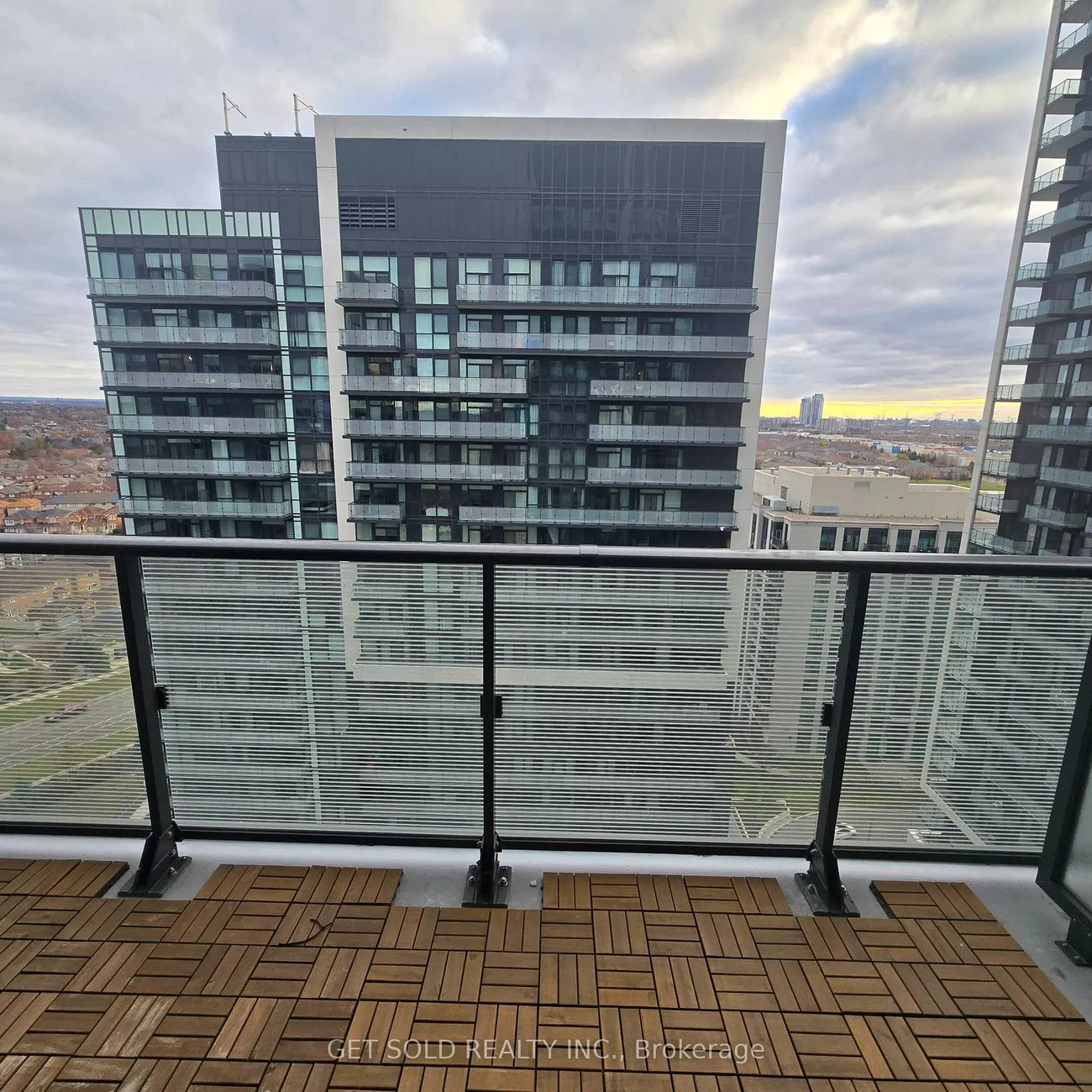 95, Oneida, Langstaff, Richmond Hill