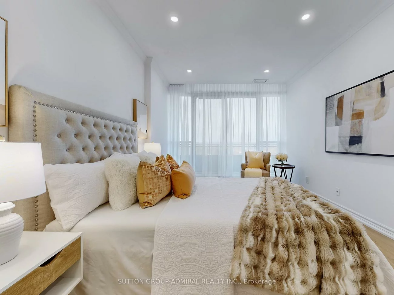 32, Clarissa, Harding, Richmond Hill