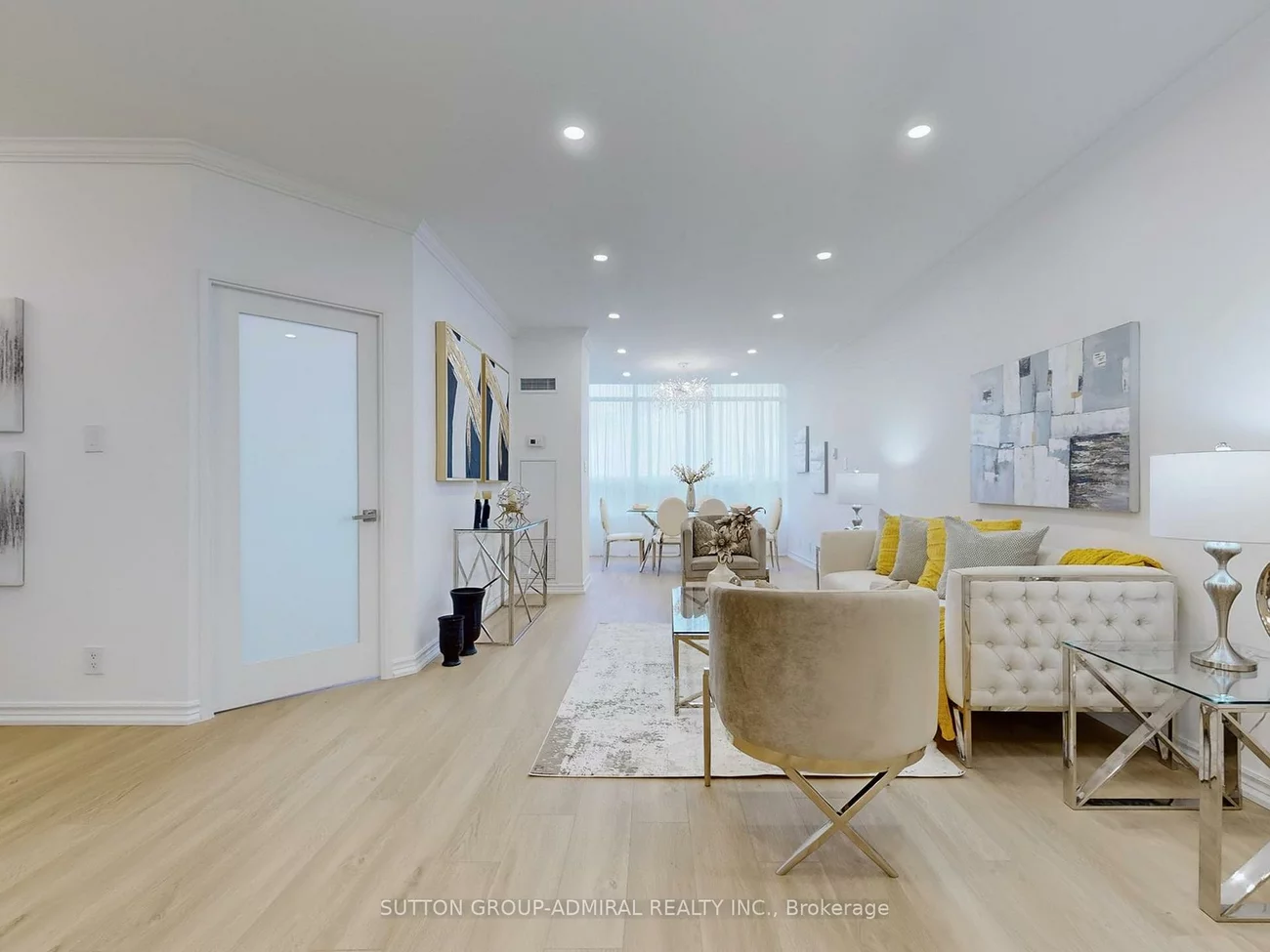 32, Clarissa, Harding, Richmond Hill