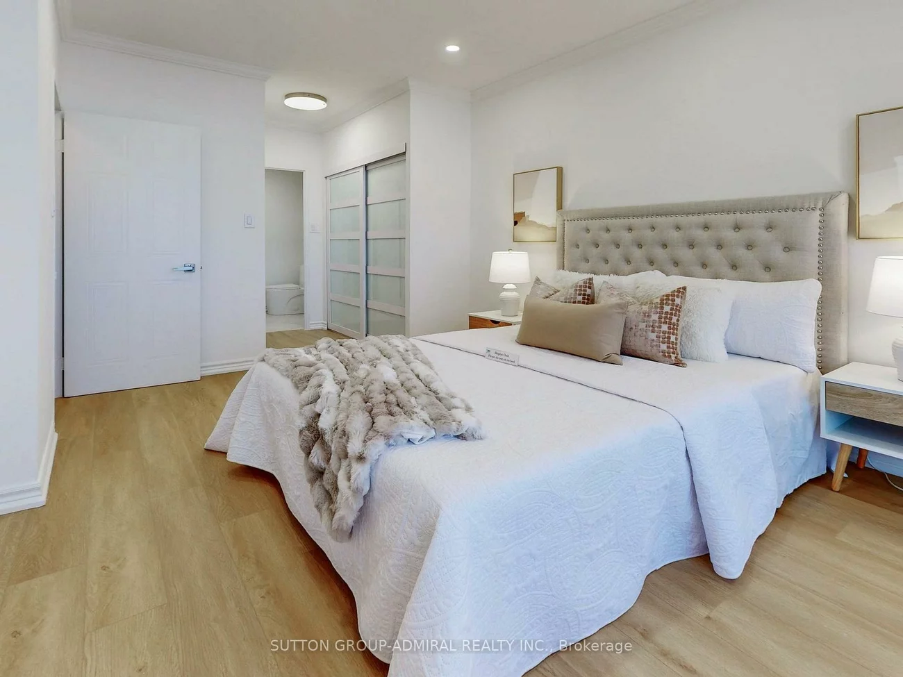 32, Clarissa, Harding, Richmond Hill