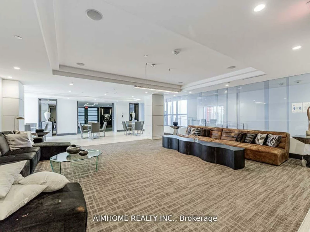 9471, Yonge, Observatory, Richmond Hill