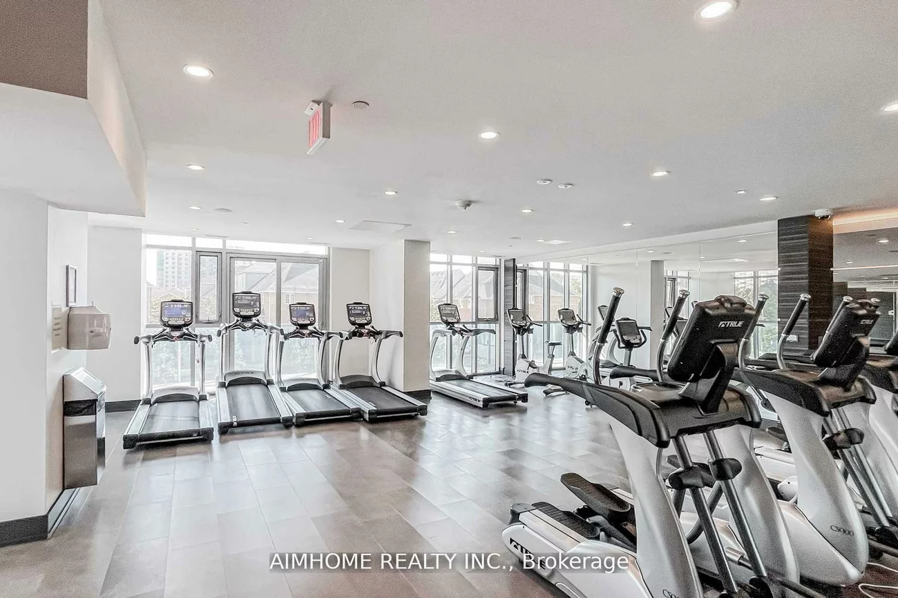 9471, Yonge, Observatory, Richmond Hill