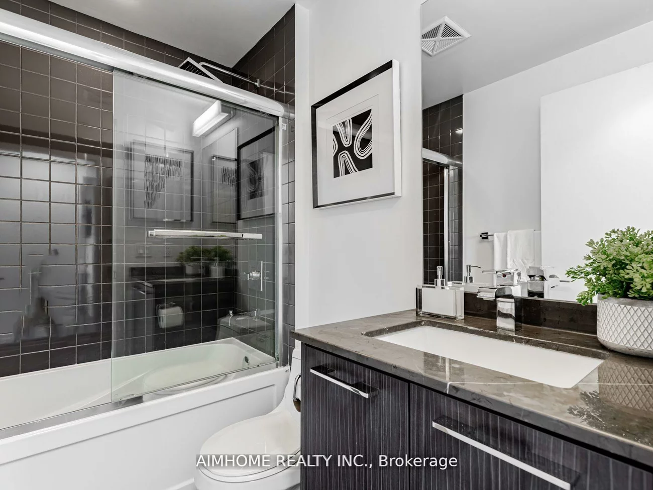 9471, Yonge, Observatory, Richmond Hill