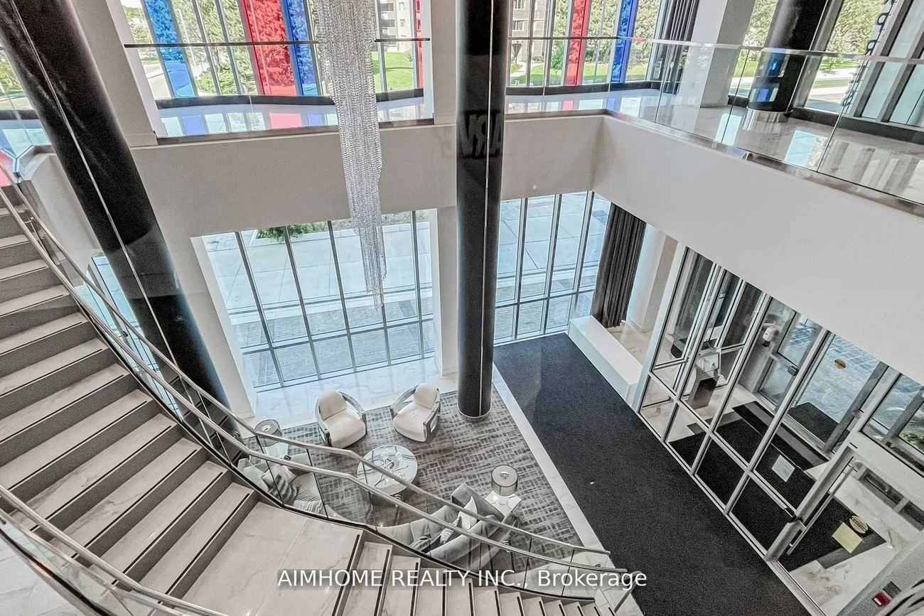 9471, Yonge, Observatory, Richmond Hill