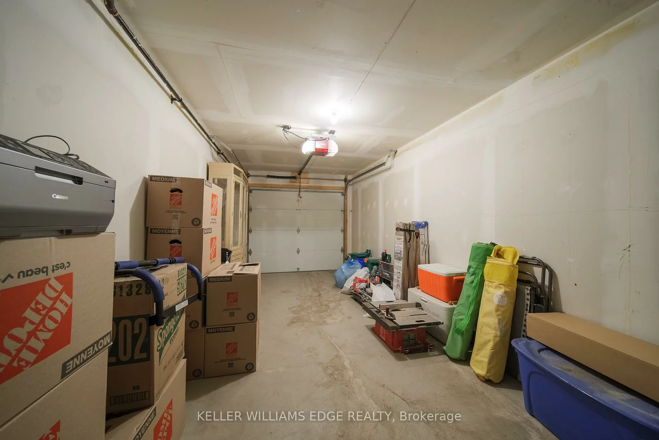 43, Ormerod, Devonsleigh, Richmond Hill