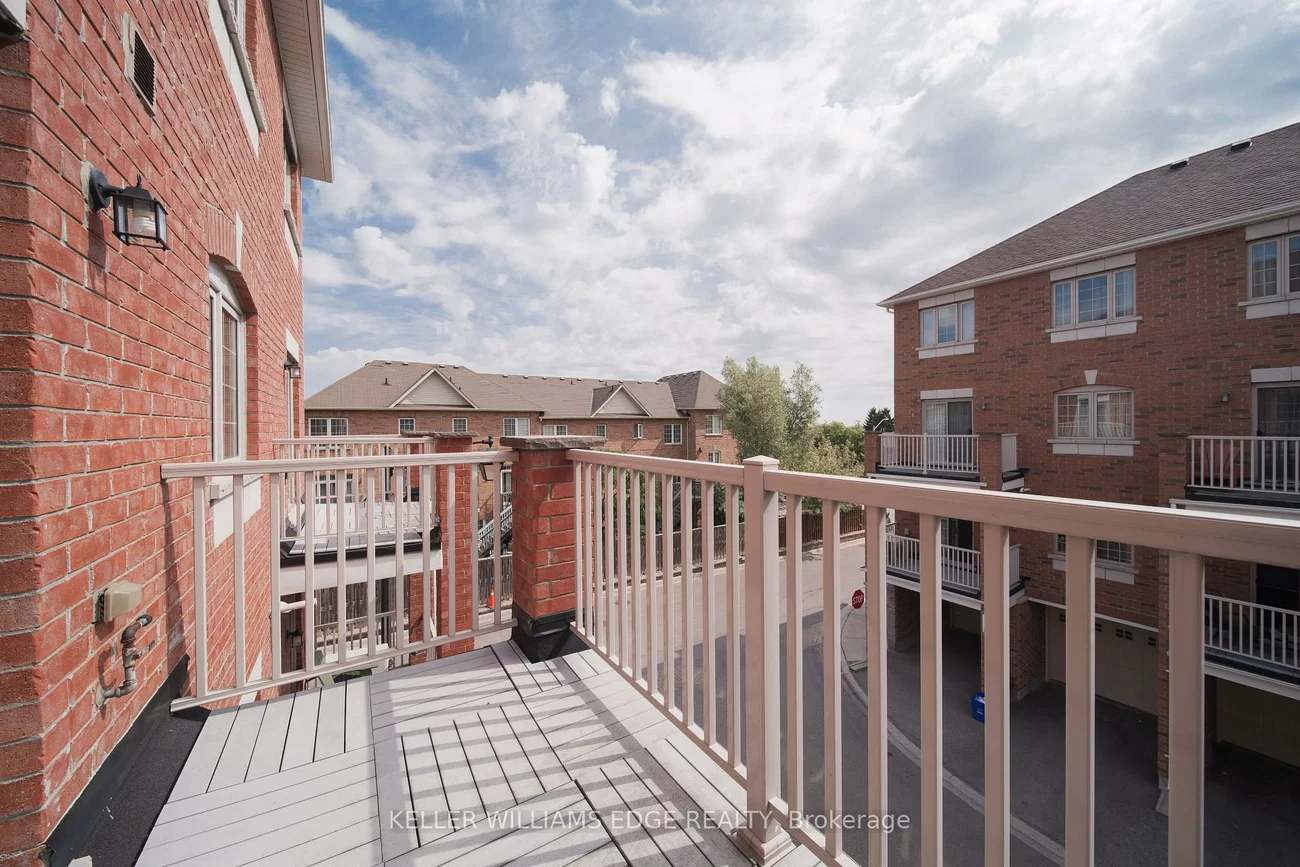 43, Ormerod, Devonsleigh, Richmond Hill