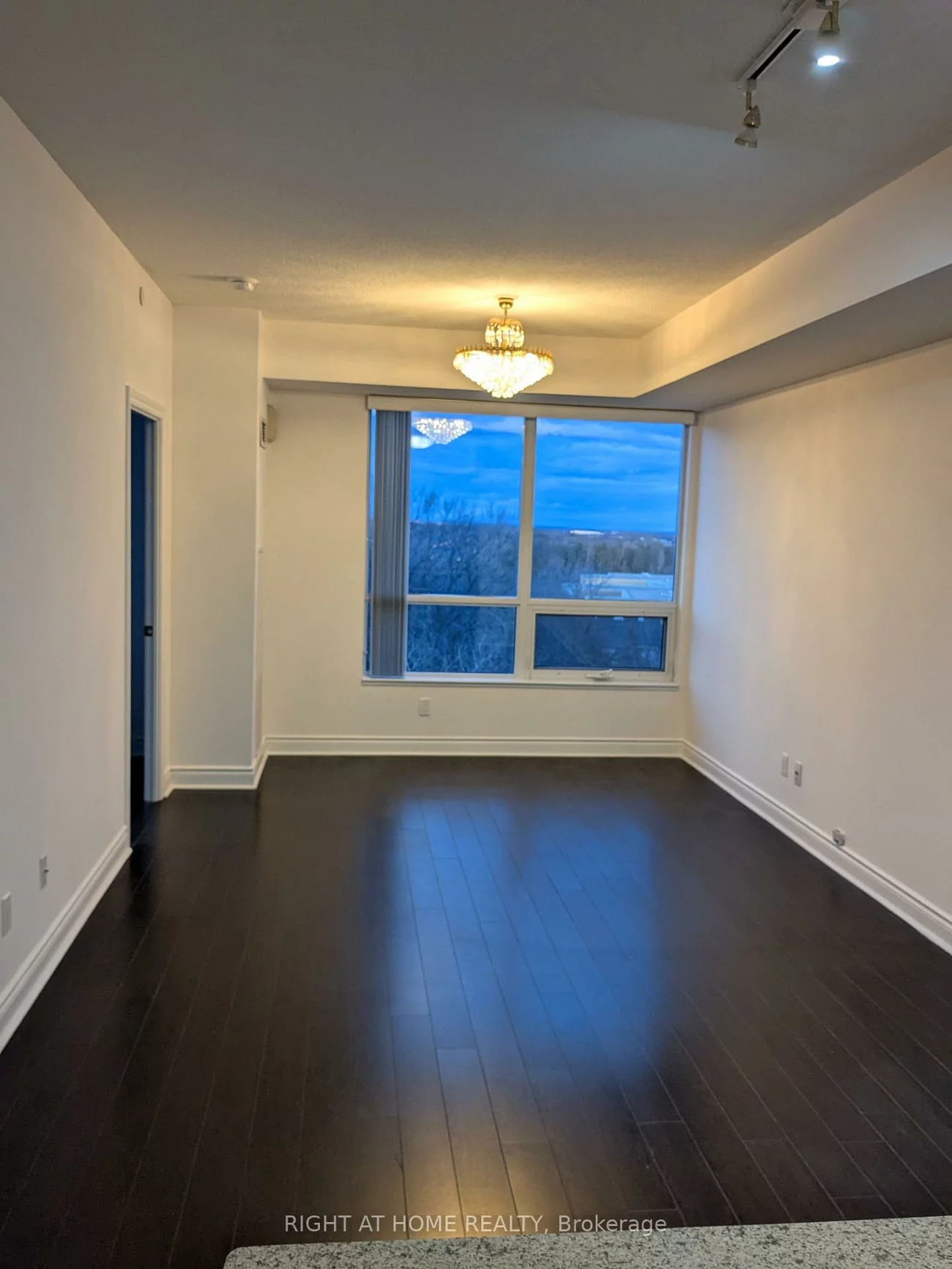 11211, YONGE, Devonsleigh, Richmond Hill