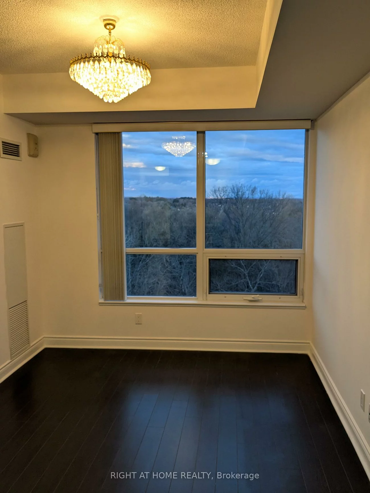 11211, YONGE, Devonsleigh, Richmond Hill