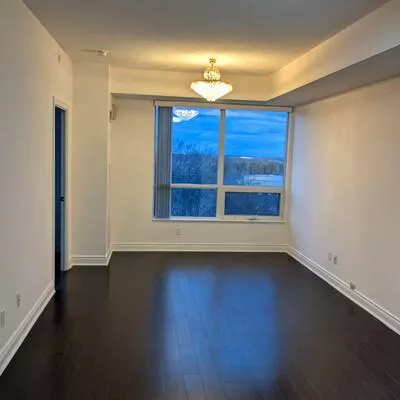 11211, YONGE, Devonsleigh, Richmond Hill