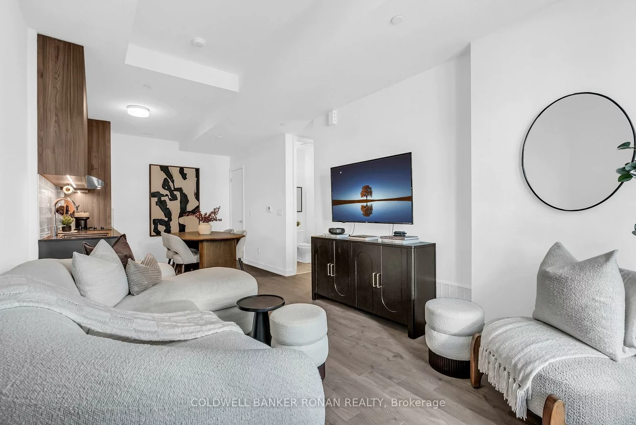 5, Red Squirrel, Rural Richmond Hill, Richmond Hill