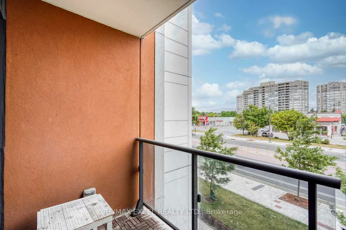 9608, Yonge, North Richvale, Richmond Hill