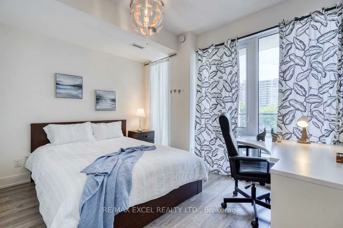 9608, Yonge, North Richvale, Richmond Hill