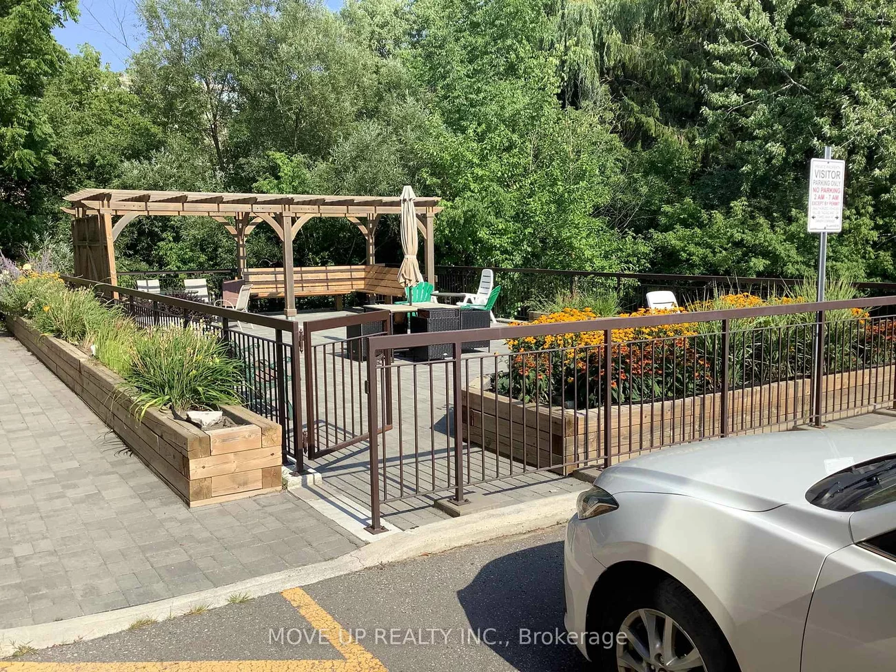 249, Major Mackenzie, Harding, Richmond Hill