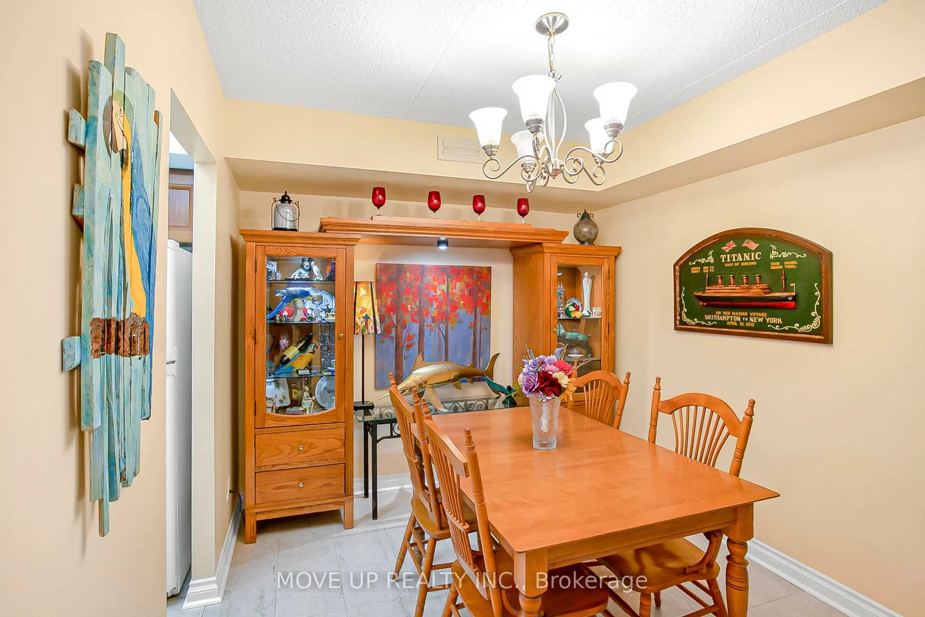 249, Major Mackenzie, Harding, Richmond Hill