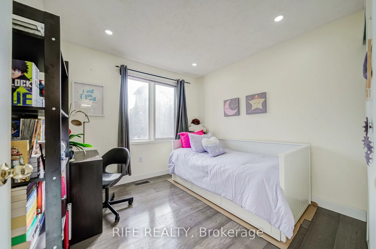 75, Weldrick, Observatory, Richmond Hill