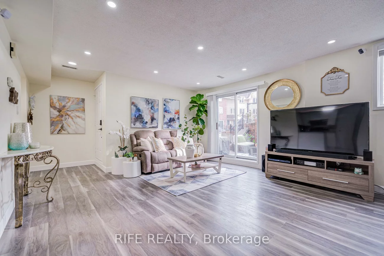 75, Weldrick, Observatory, Richmond Hill