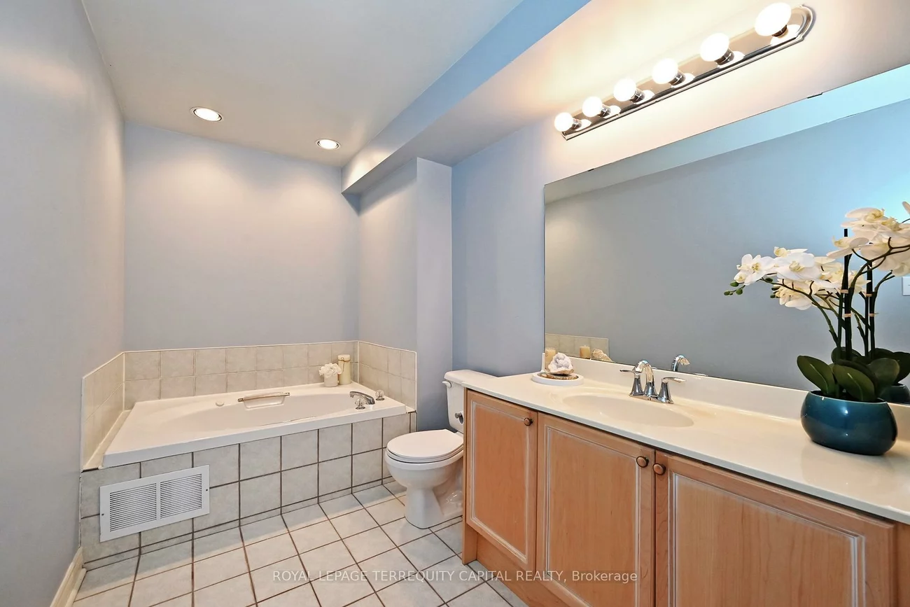 38, Hunt, Mill Pond, Richmond Hill