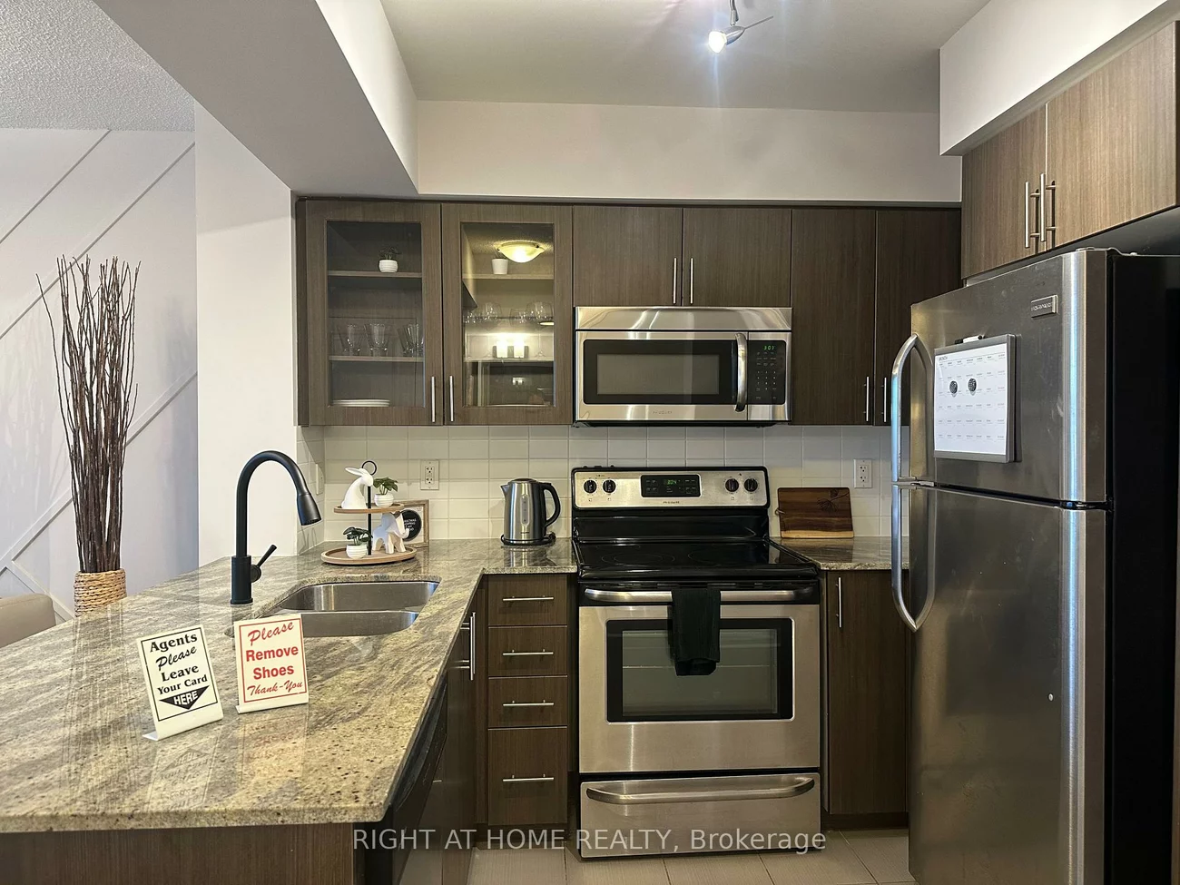 75, Norman Bethune, Beaver Creek Business Park, Richmond Hill