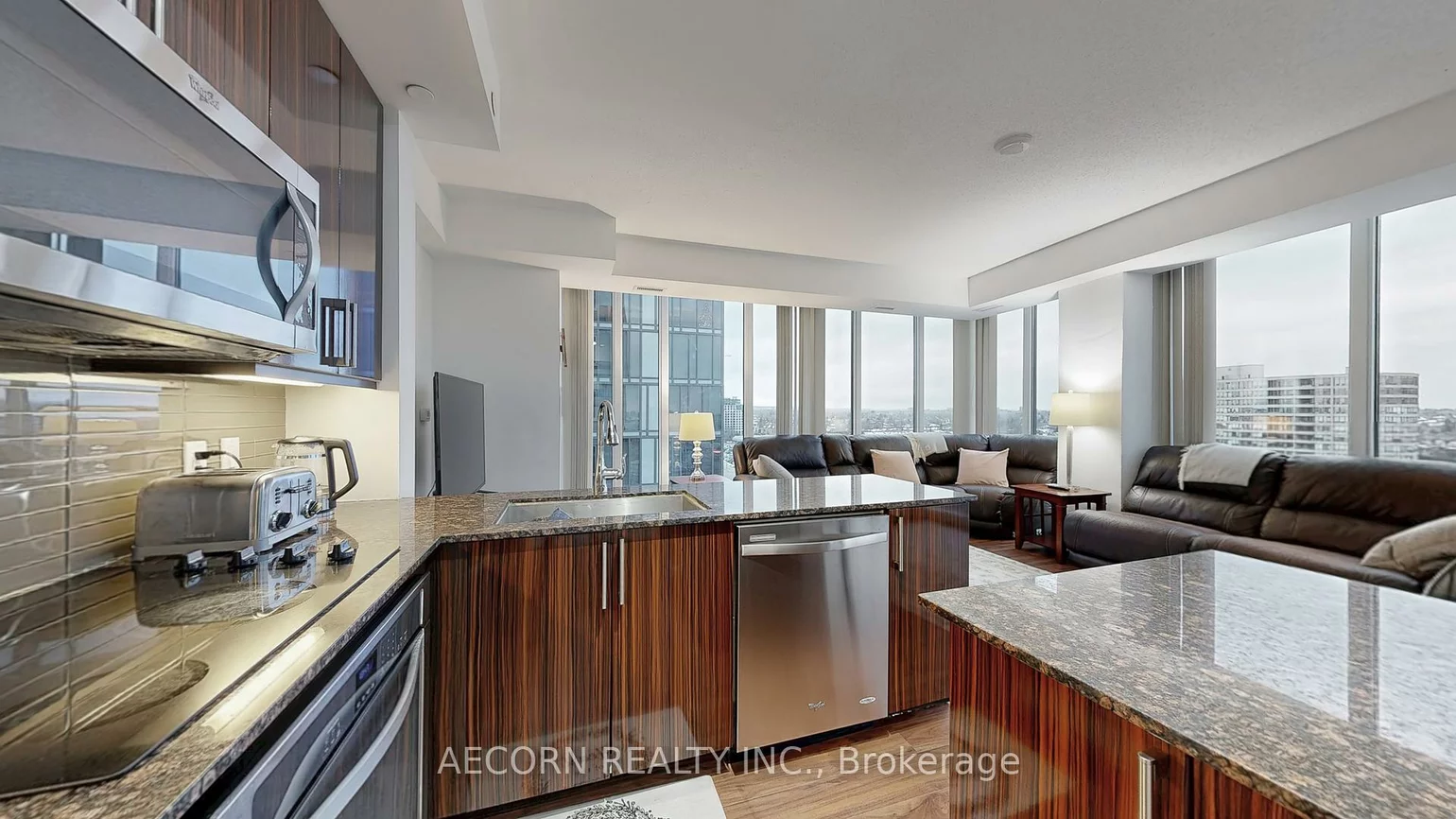 9600, Yonge, North Richvale, Richmond Hill