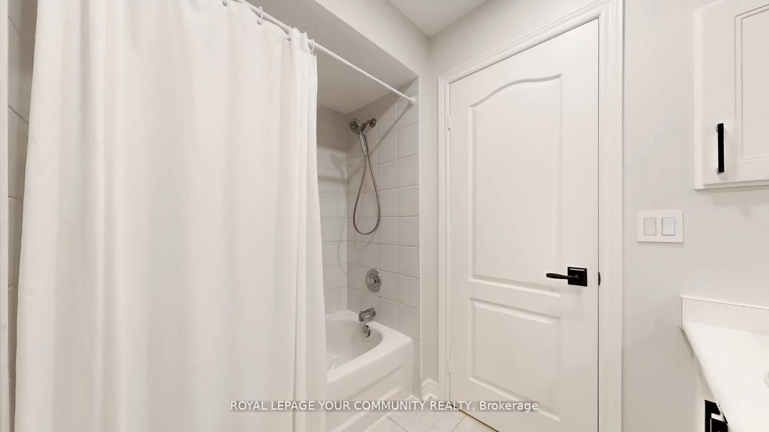 190, Harding, North Richvale, Richmond Hill