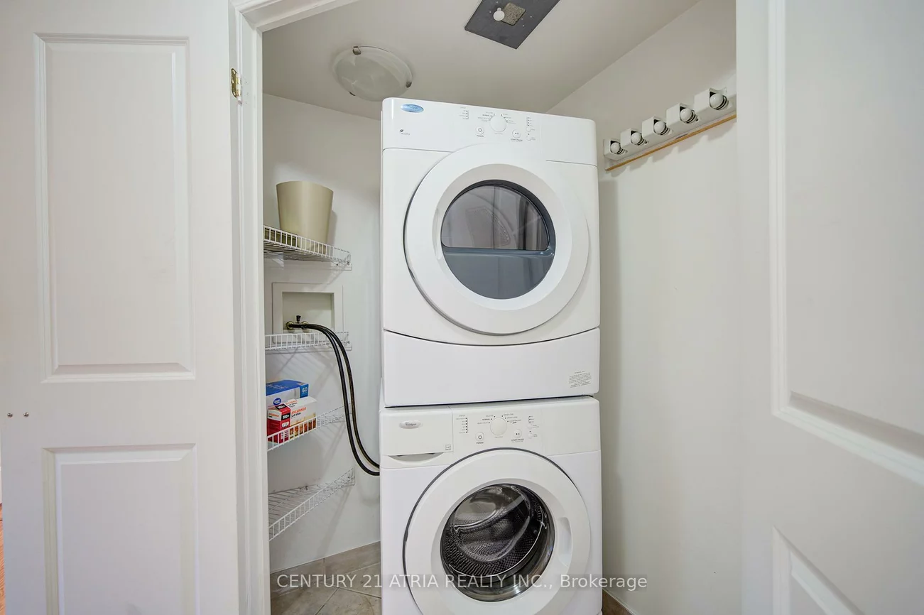 18, Harding, Harding, Richmond Hill