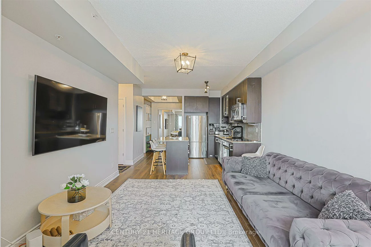 9090, Yonge, South Richvale, Richmond Hill