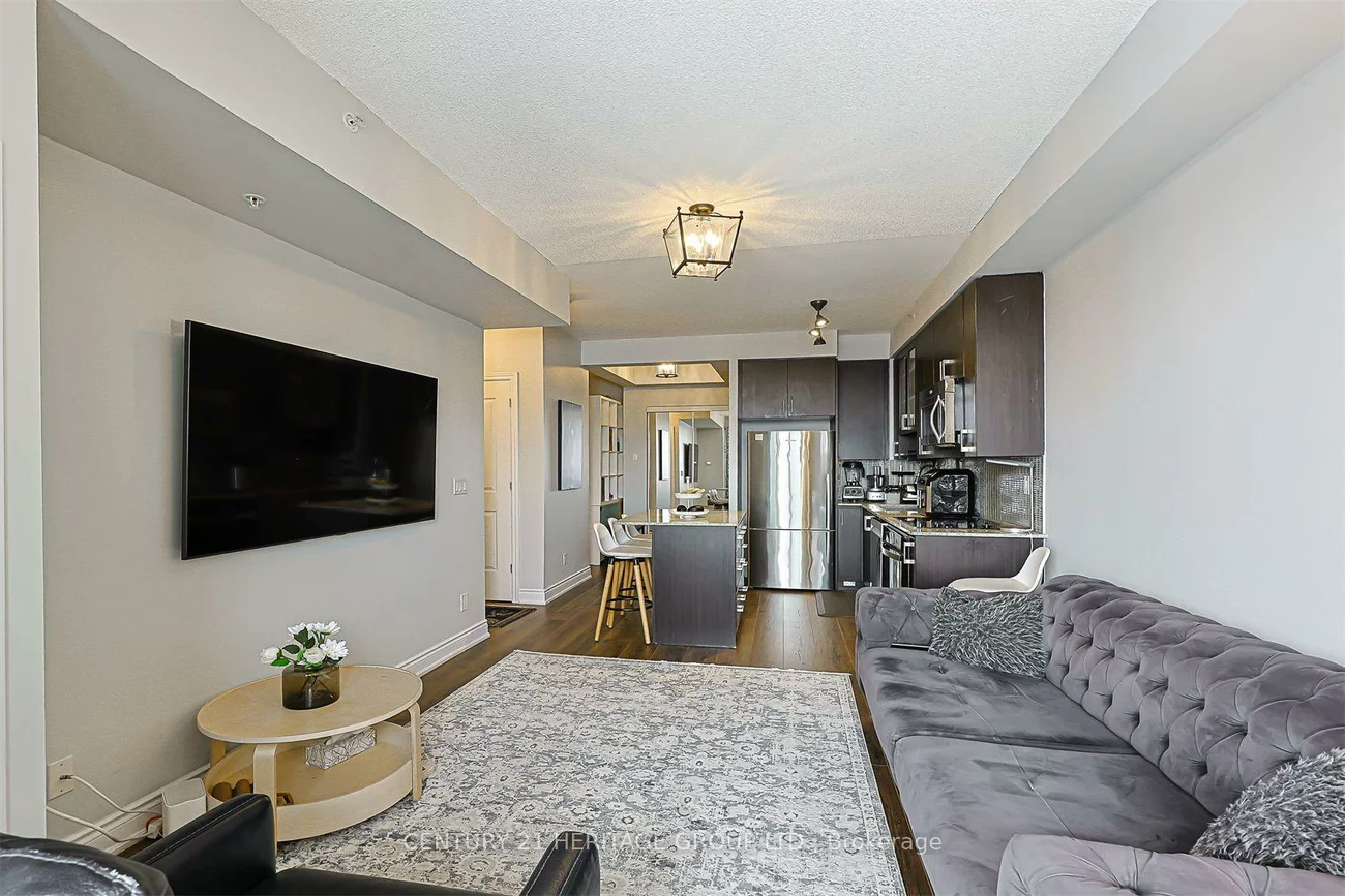 9090, Yonge, South Richvale, Richmond Hill
