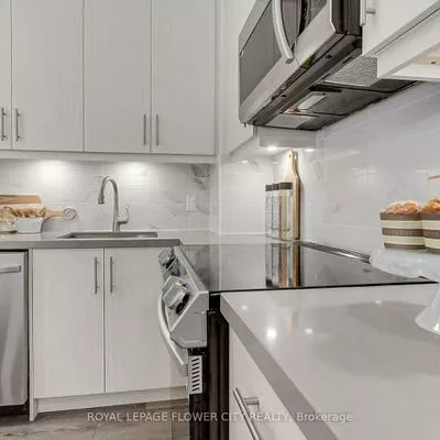 105, Oneida, Langstaff, Richmond Hill