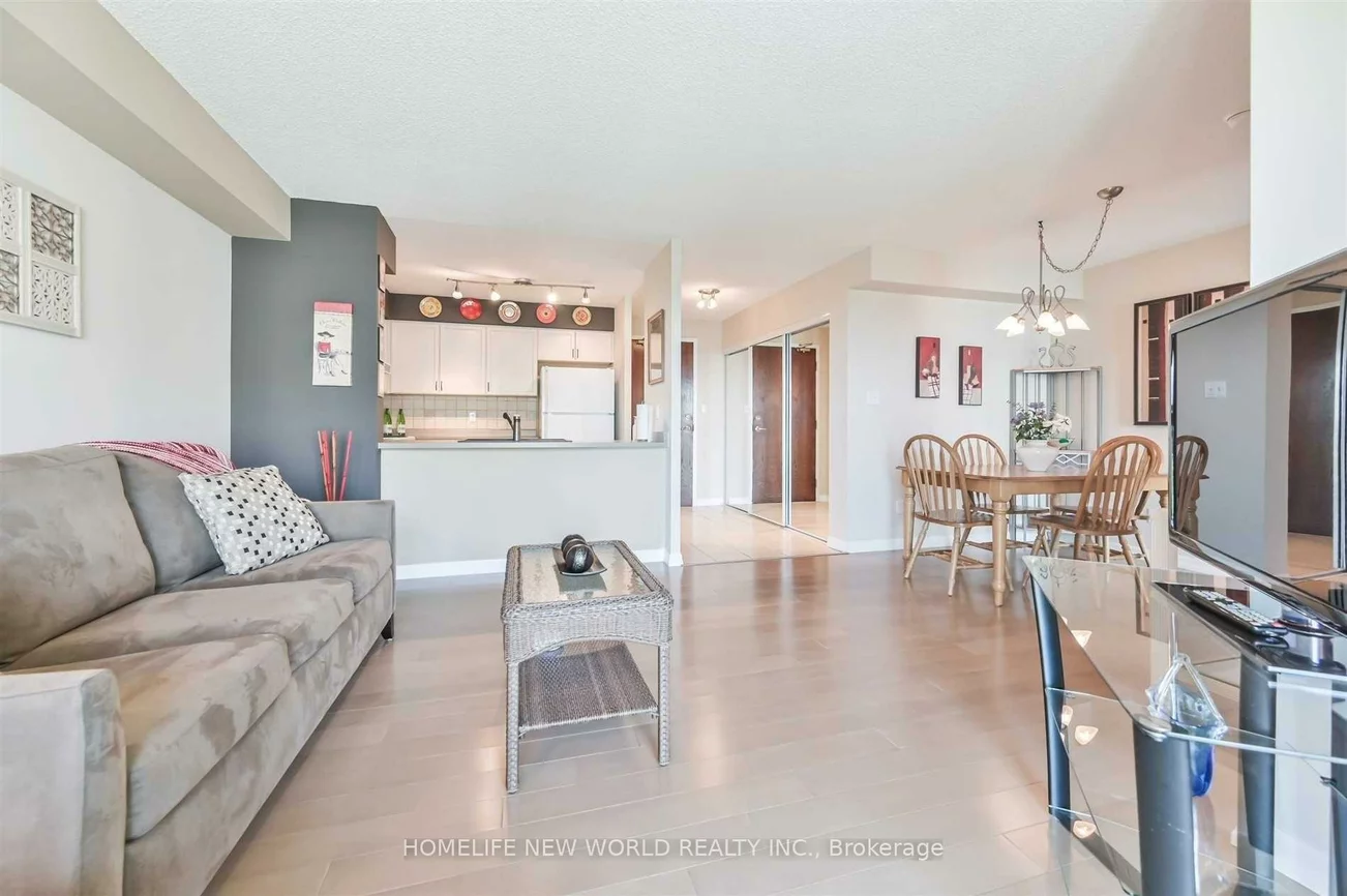 51, Baffin, Langstaff, Richmond Hill