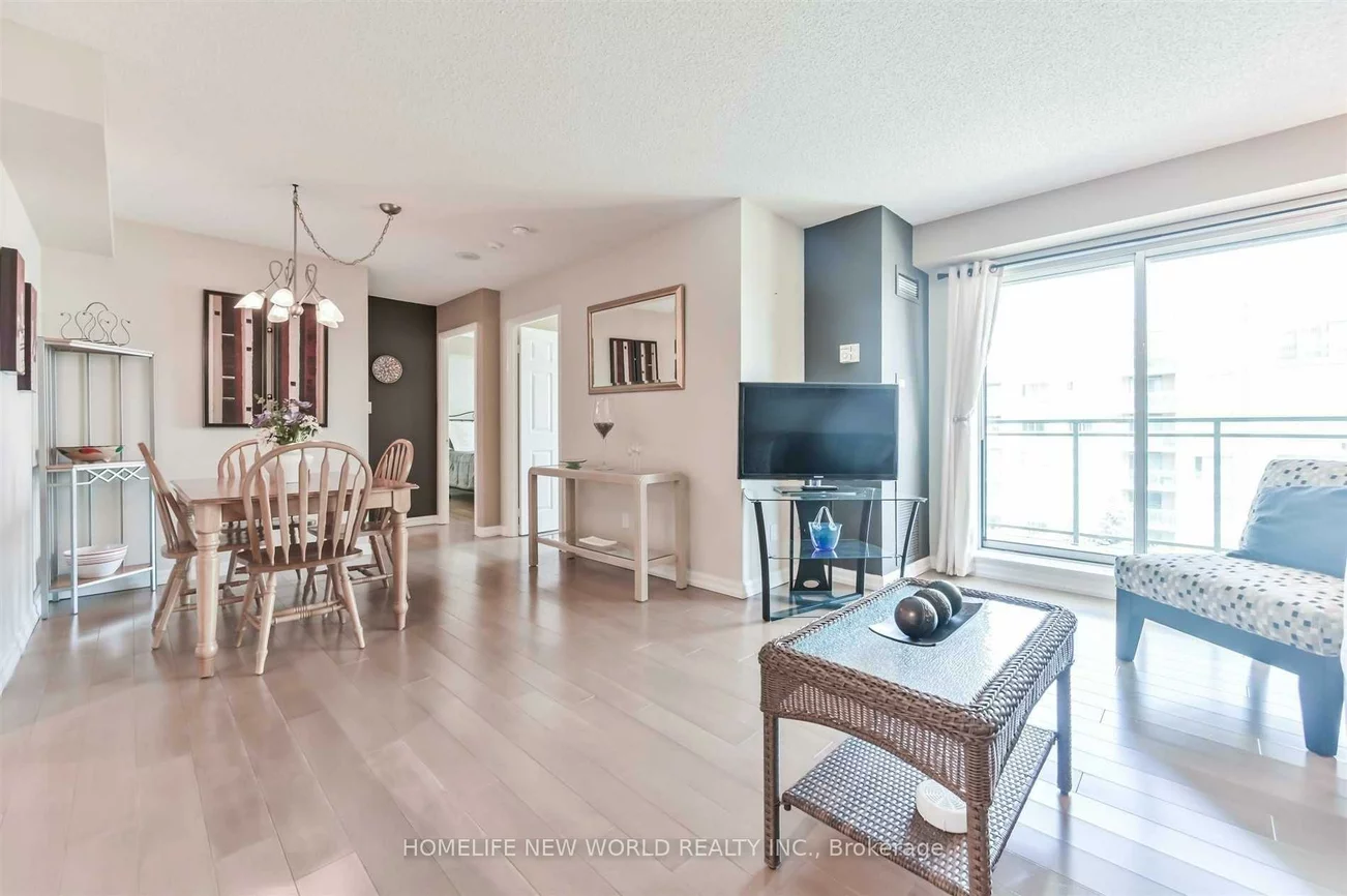 51, Baffin, Langstaff, Richmond Hill