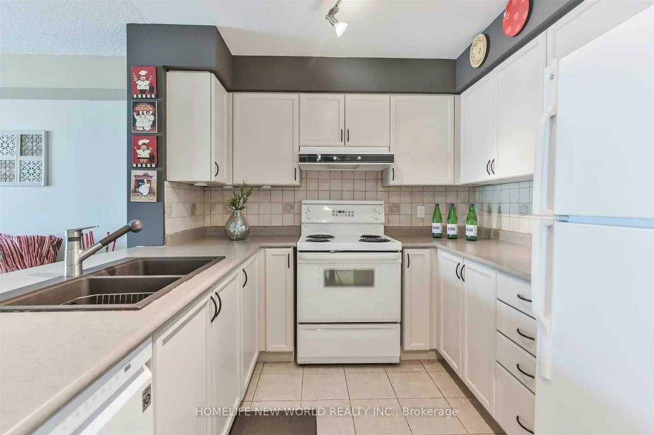 51, Baffin, Langstaff, Richmond Hill