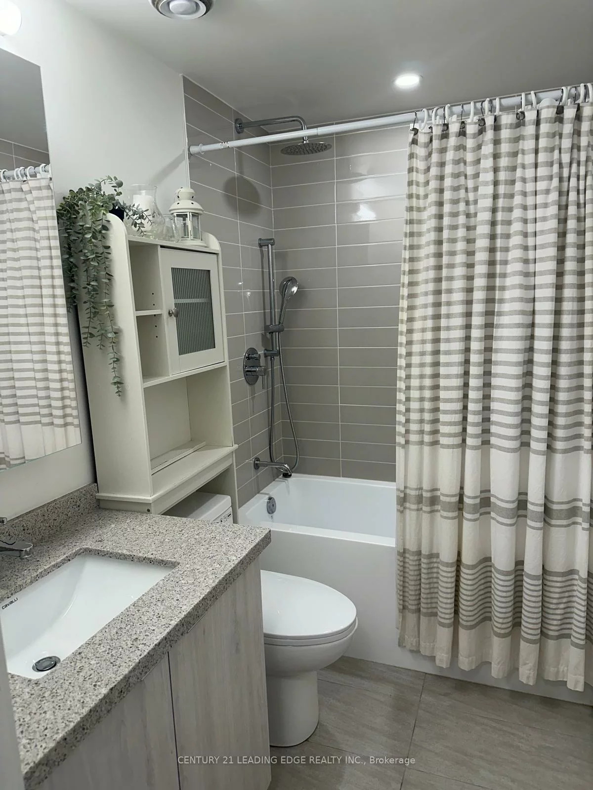 8868, Yonge, South Richvale, Richmond Hill