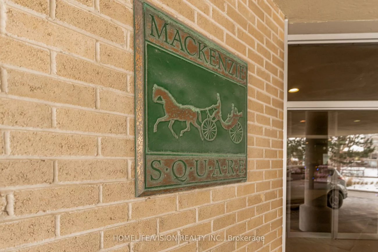 326, Major Mackenzie, Crosby, Richmond Hill