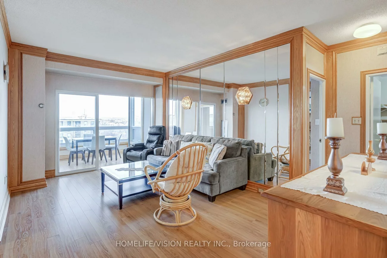 326, Major Mackenzie, Crosby, Richmond Hill