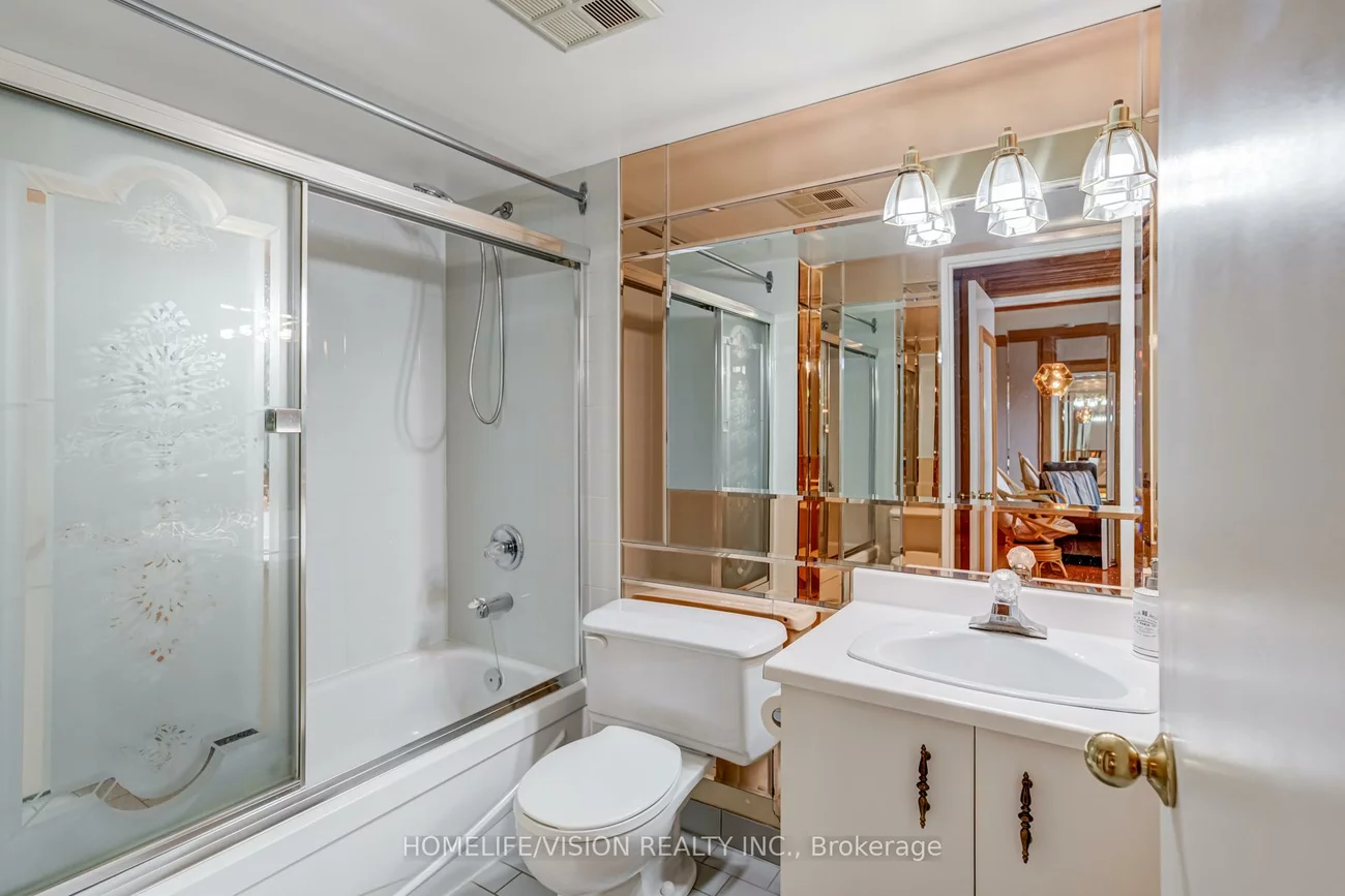 326, Major Mackenzie, Crosby, Richmond Hill