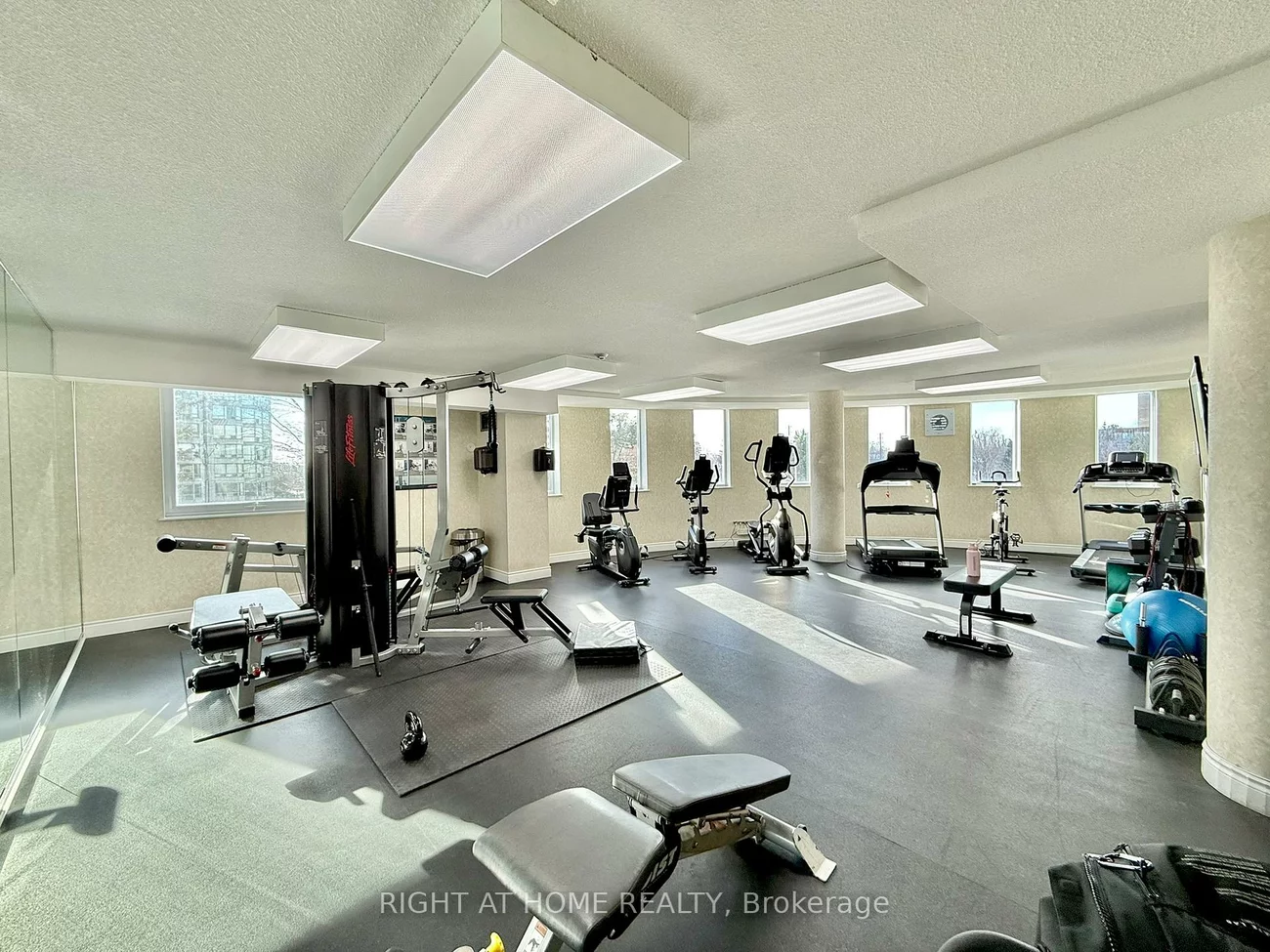 326, Major Mackenzie, Crosby, Richmond Hill