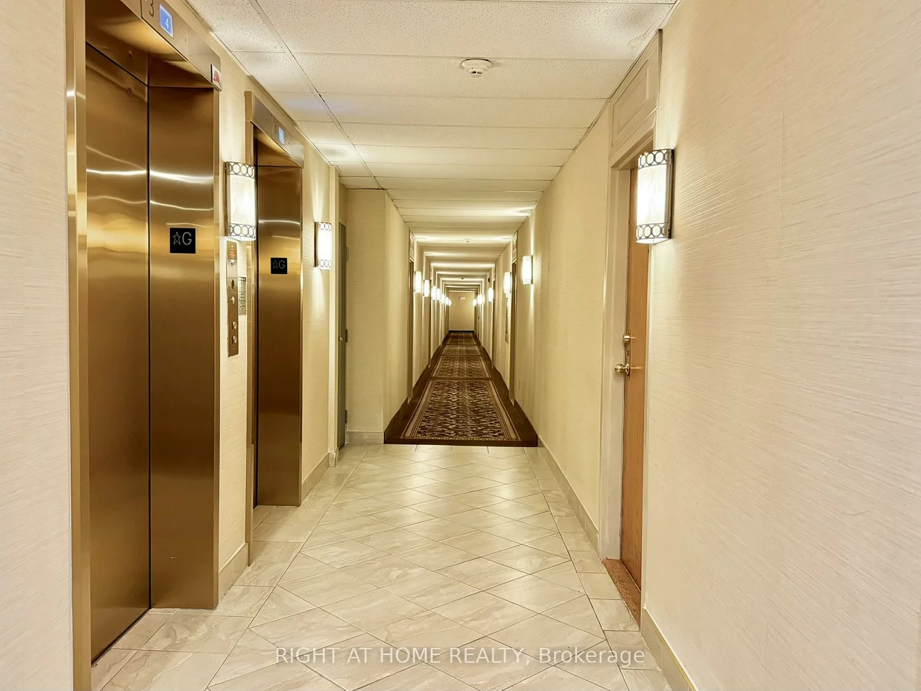 326, Major Mackenzie, Crosby, Richmond Hill