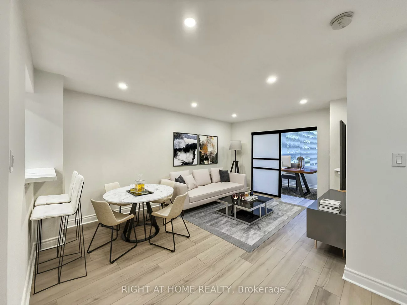 326, Major Mackenzie, Crosby, Richmond Hill