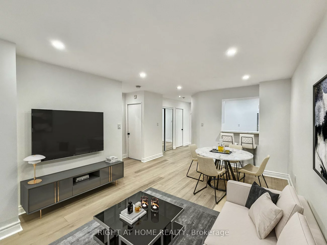 326, Major Mackenzie, Crosby, Richmond Hill