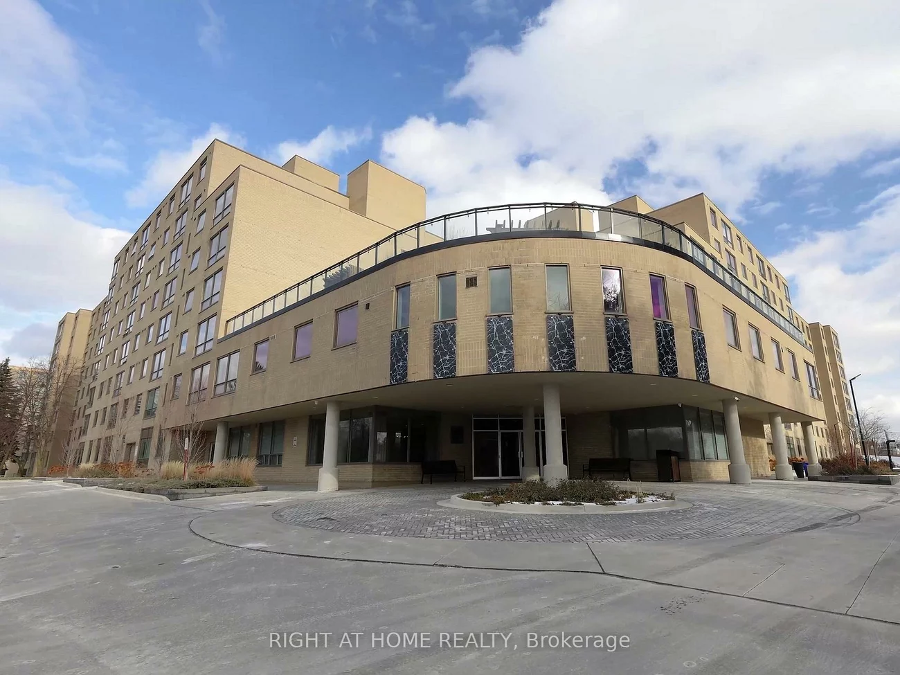 326, Major Mackenzie, Crosby, Richmond Hill