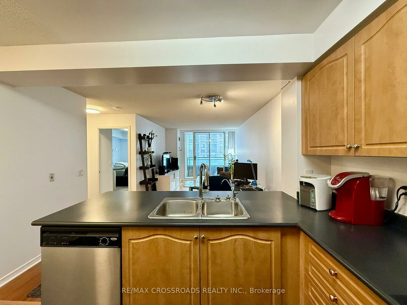 350, Red Maple, Langstaff, Richmond Hill