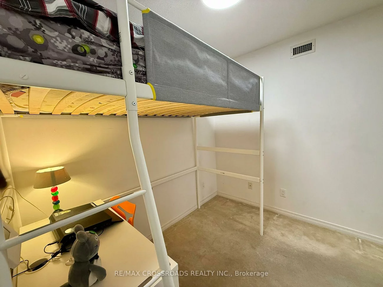 350, Red Maple, Langstaff, Richmond Hill