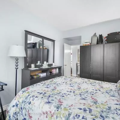 326, Major Mackenzie, Crosby, Richmond Hill