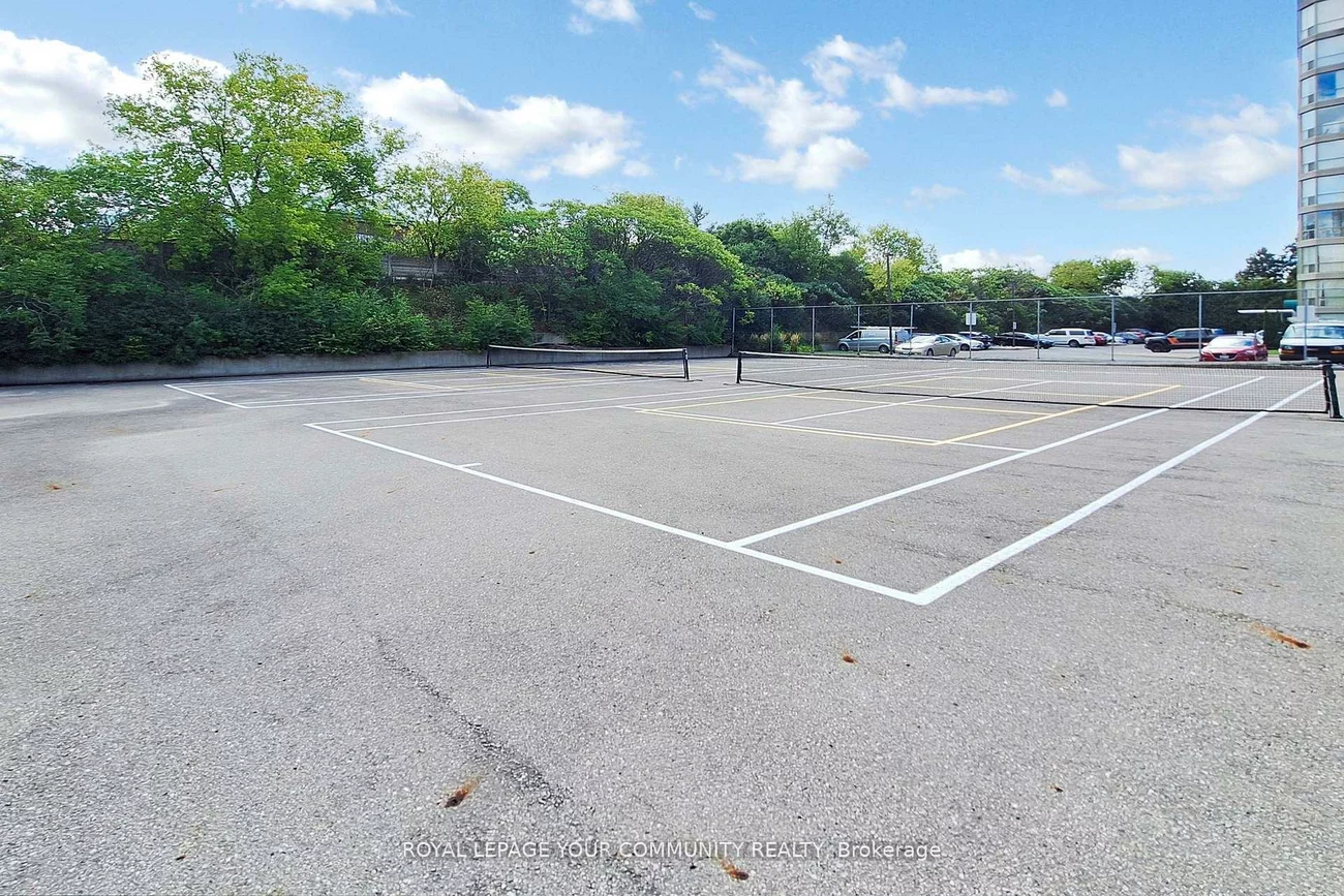 309, Major Mackenzie, Harding, Richmond Hill