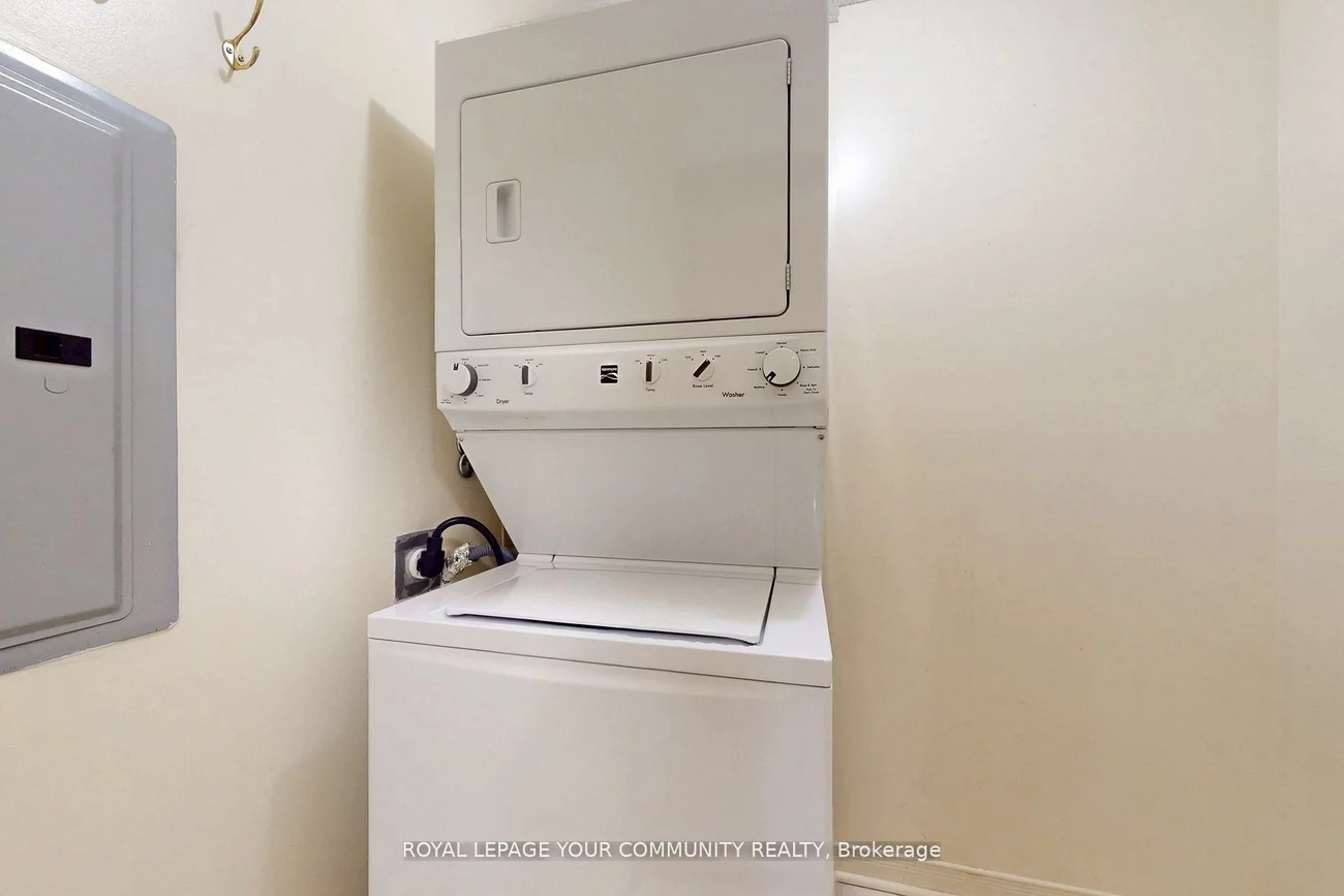 309, Major Mackenzie, Harding, Richmond Hill