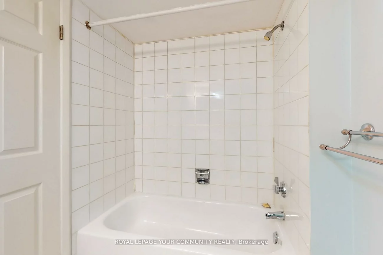 309, Major Mackenzie, Harding, Richmond Hill