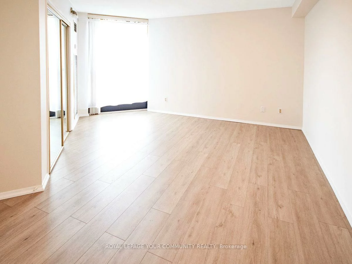 70, Baif, North Richvale, Richmond Hill