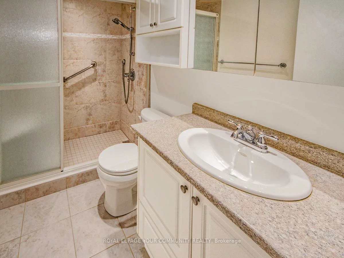 70, Baif, North Richvale, Richmond Hill